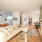 Ametista Vila *
